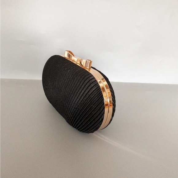 Bow Satin Evening Clutch Bag Hard-case With Chain Strap - Picture 2 of 6